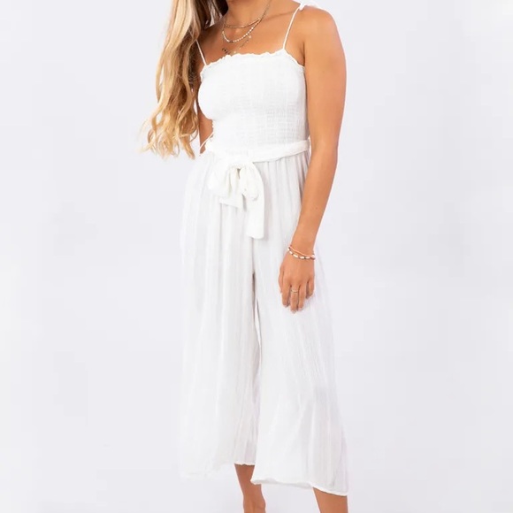 RIP CURL FIESTA WHITE JUMPSUIT - Picture 1 of 4